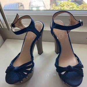 New jessica Simpson heels size 9